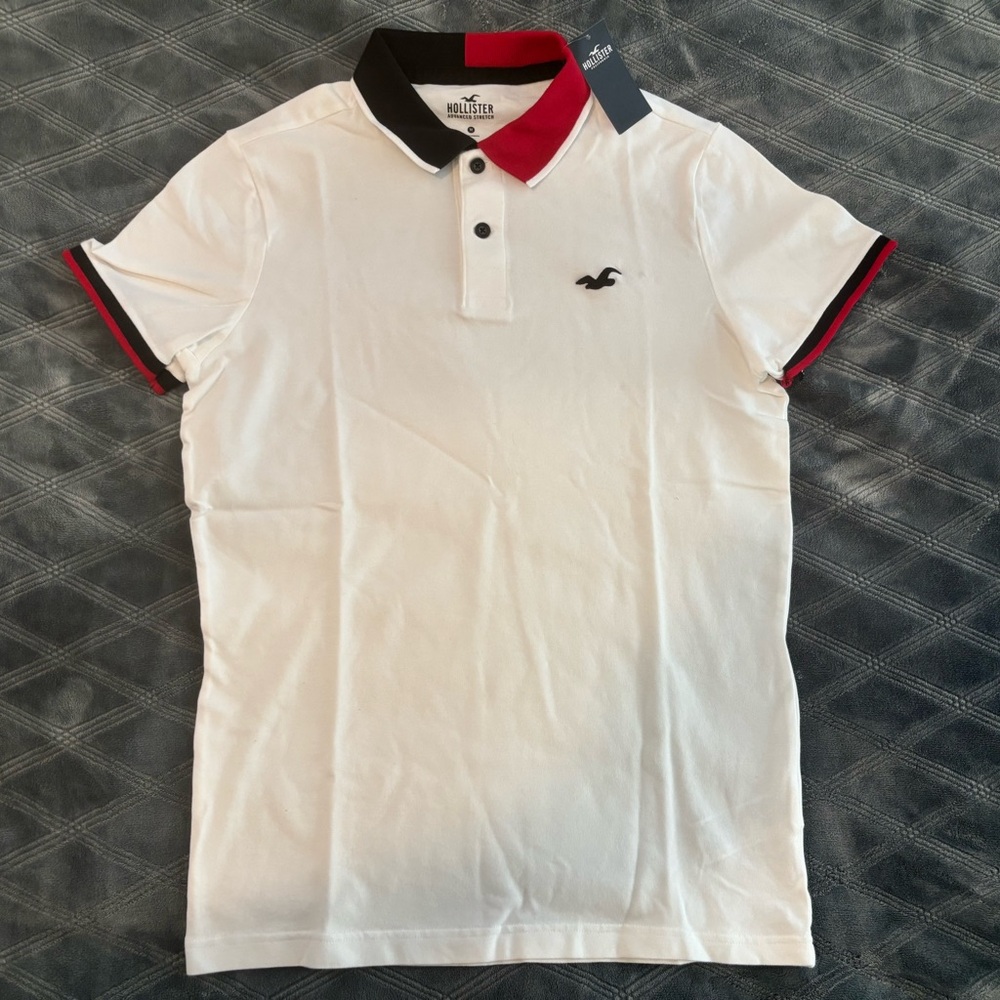 Hollister Men's Polo in White with Black and Red Details